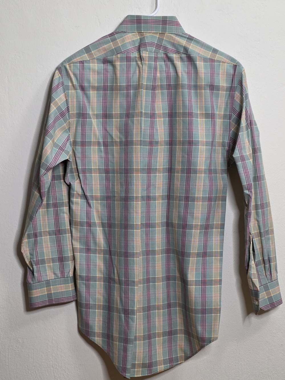 Lands' End Men's Multicolor Plaid Button-Down Shirt - Picture 3 of 3